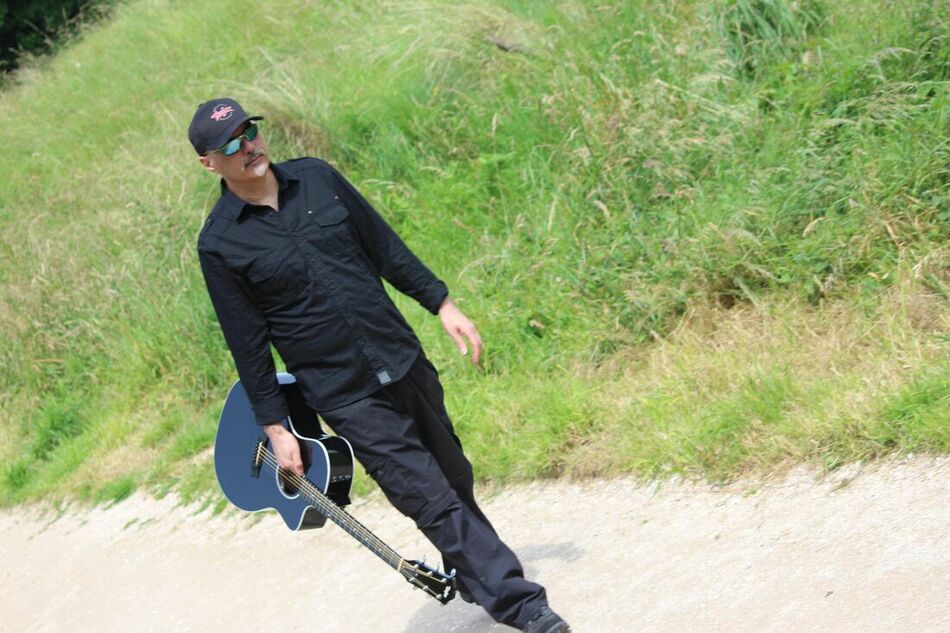 63741E8D-E732-4F0F-A430-242BAAC65BBA